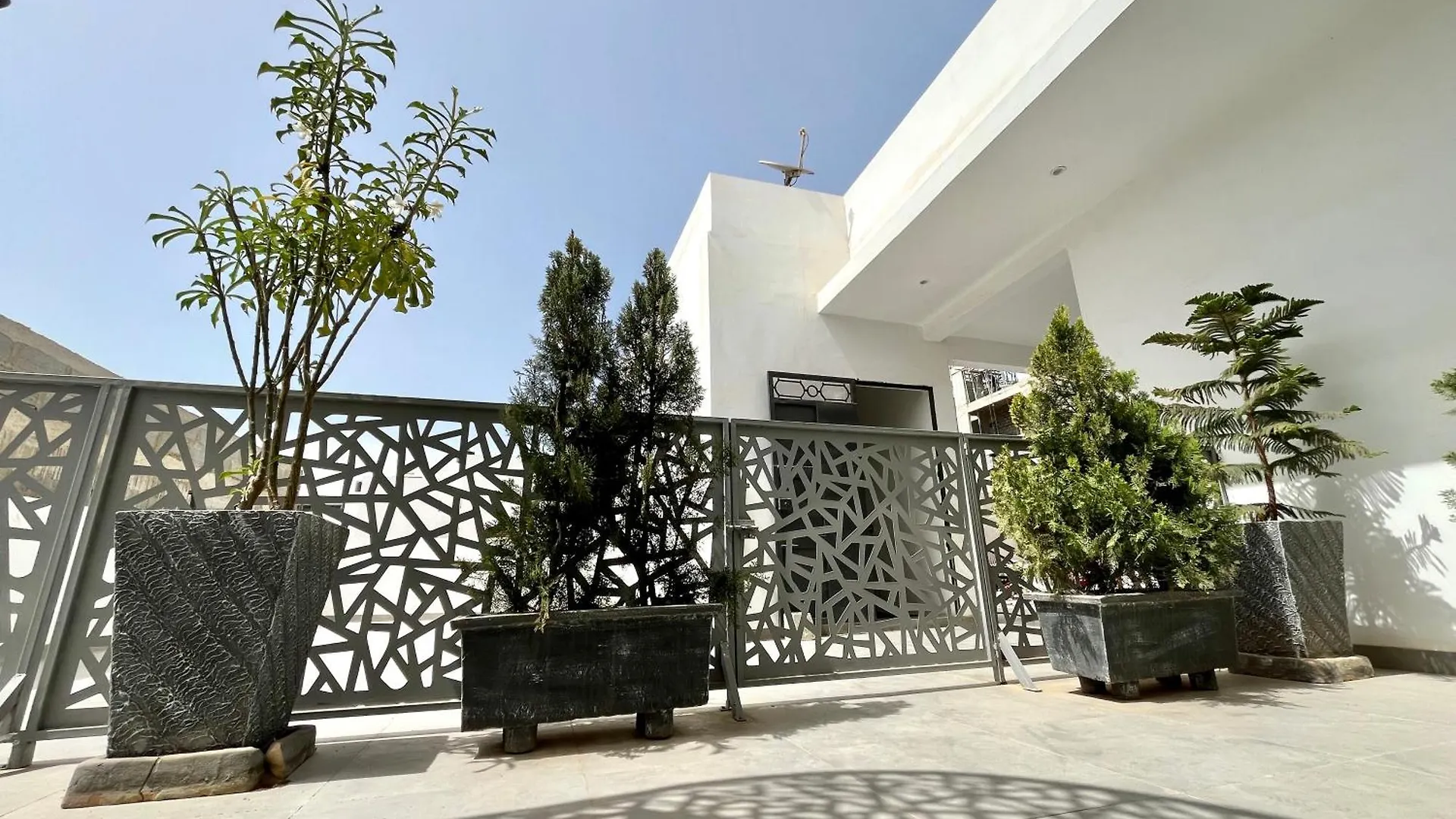 Bright Private Appartment Ngor Almadies Bedroom And Living Room Dakar Apartamento